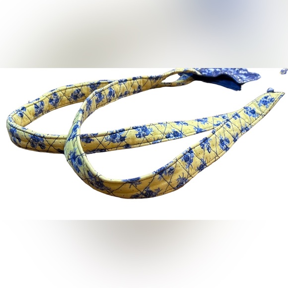 Small Quilted Tote Blue & Yellow Floral 13” x 12” - Picture 7 of 7